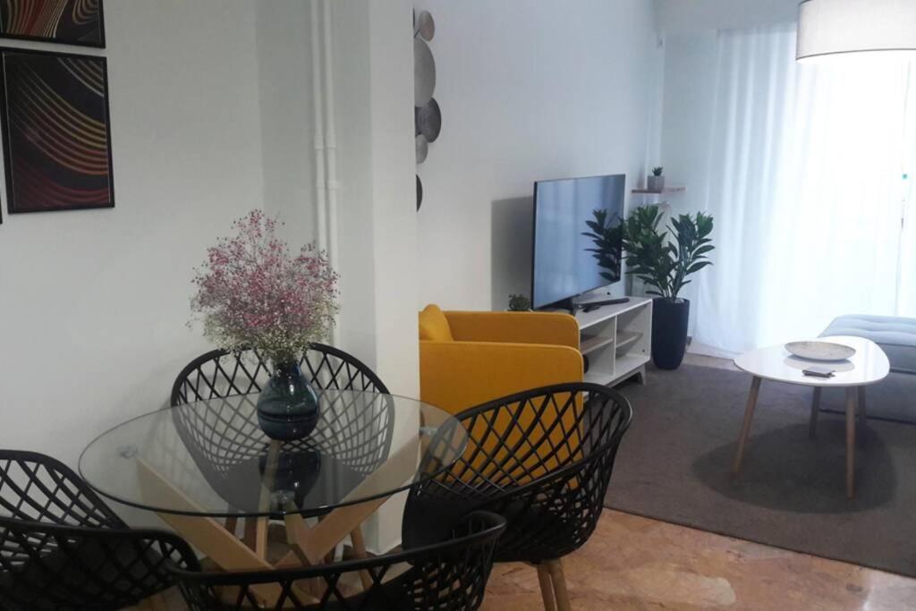 Elegant & Charming Apt. In The Hilton Area Apartment Athens Exterior photo