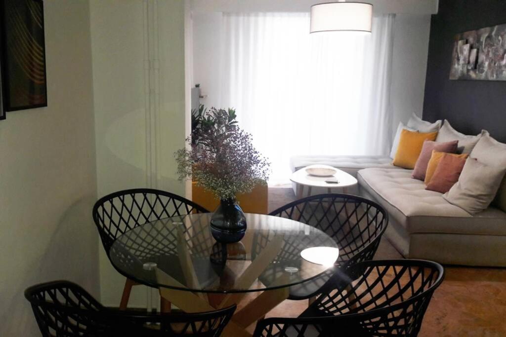 Elegant & Charming Apt. In The Hilton Area Apartment Athens Exterior photo