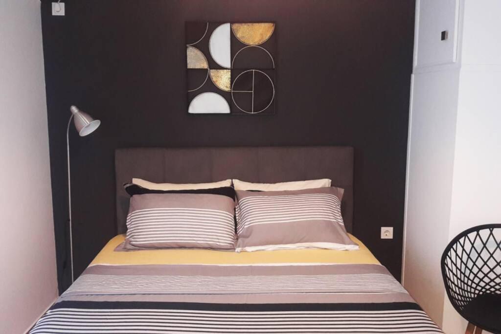Elegant & Charming Apt. In The Hilton Area Apartment Athens Exterior photo